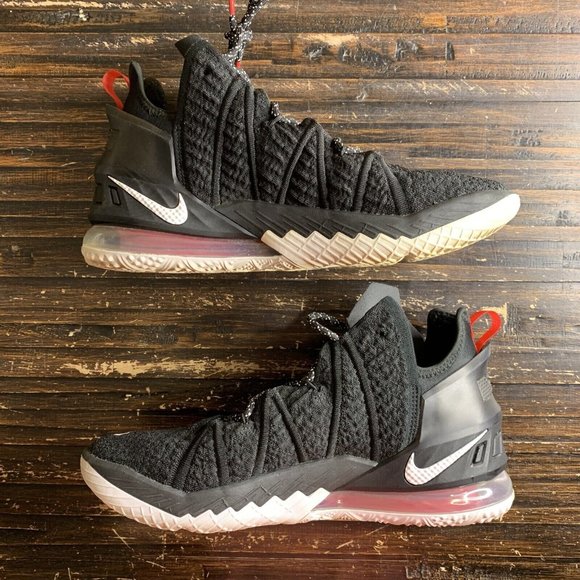 Nike LeBron 18 Bred Shoes CQ9283-001 Black White Red Sneaker Mens Size 10 - Picture 3 of 7